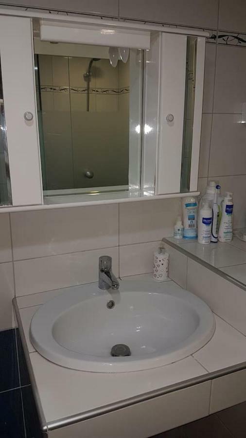 Luxury Apartment On The First Line ! Nea Kallikrateia Экстерьер фото